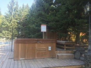 Smokey Hollow Resort Wasagaming Exterior photo